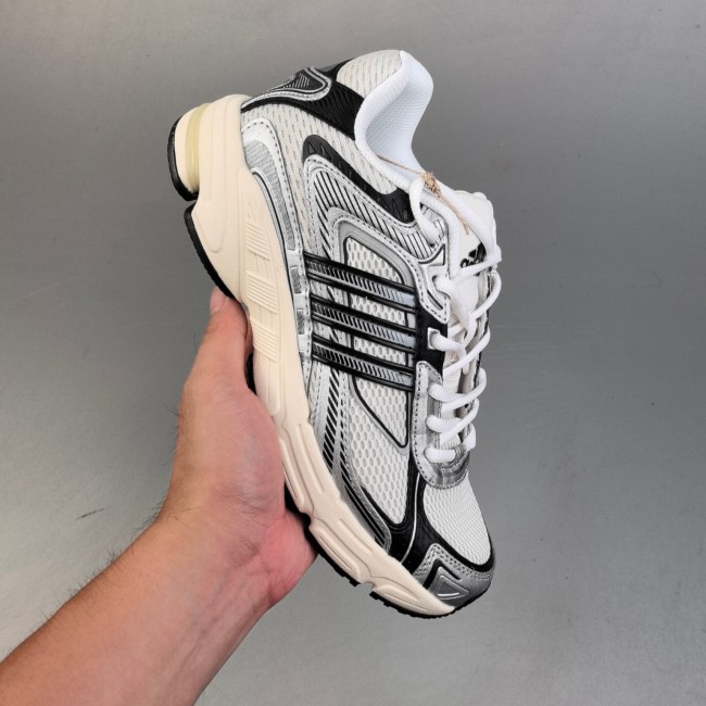5A Response CL Retro Sneakers