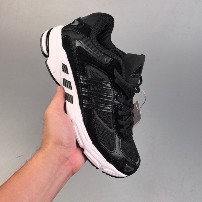 5A Response CL Retro Sneakers