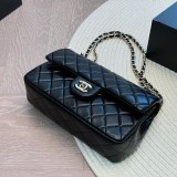 5A Women's Classic Flap CF Shoulder Bag Black 23x13cm
