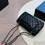 5A Women's Classic Flap CF Shoulder Bag Black 23x13cm