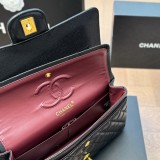 5A Women's Classic Flap CF Shoulder Bag Black 25x15cm
