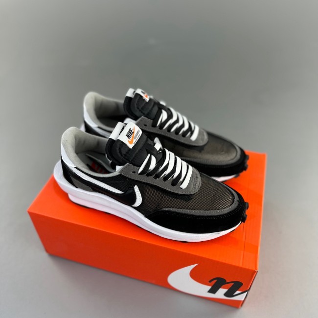 5A Fragment design x Sacai x NK LDV Waffle Daybreak Sneakers Black