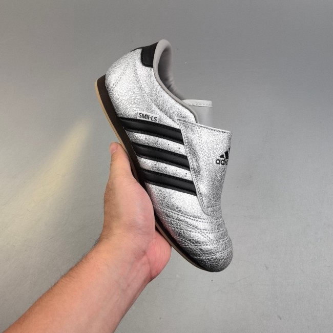 5A Taekwondo Sneakers Silver