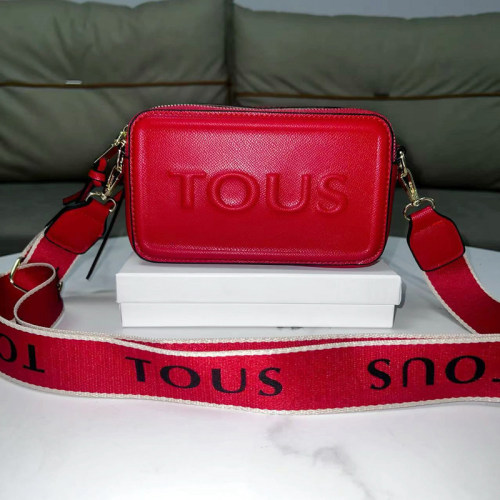 5A La Rue New Crossbody Reporter Bag Red