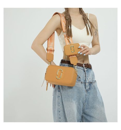 The Utility Snapshot Fashion Popular Crossbody Camera Women's Bag Brown