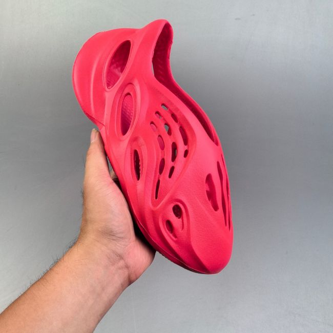5A Yeezy Foam RNR Sports Sandals Unisex Red