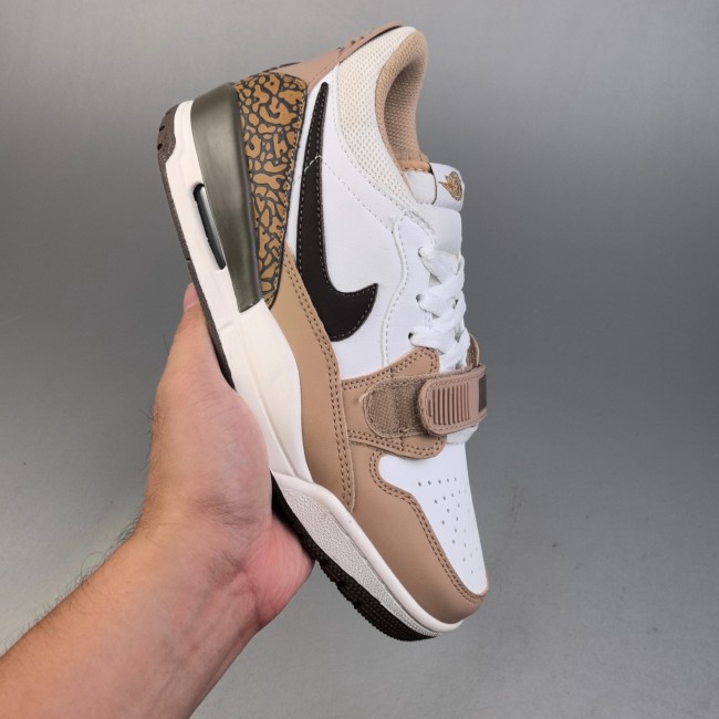 5A Jordan Legacy 312 Low Sneakers