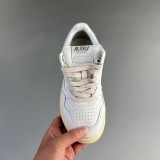 5A Medalist Leather Low Sneakers Whtie