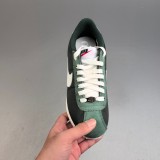 Classic Cortez Dark Green