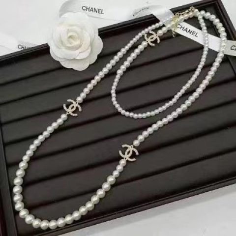 Pearl Necklace