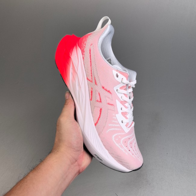 5A Novablast 4 Sneakers Running Shoes Pink