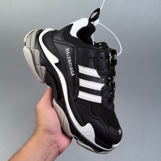 5A Triple S Black white