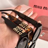 Original Sunglasses (With Box) SMU11W