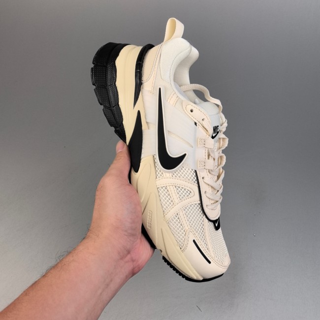5A V2K Run Sneakers Running Shoes Beige