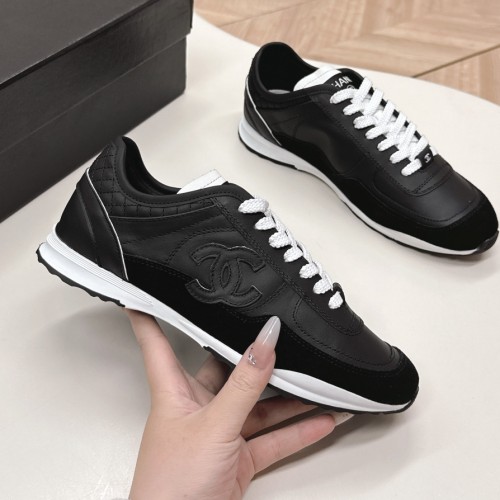 5A Low Top Trainer White Black (Women's)