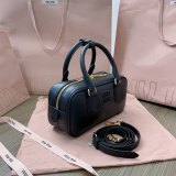 5A Arcadie Leather Bag Handbag Khaki