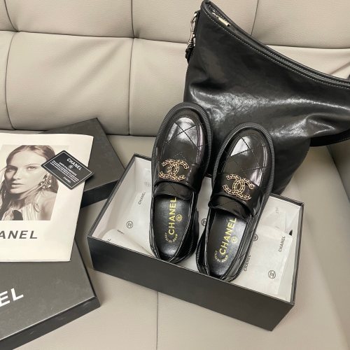5A Loafers Black Corduroy