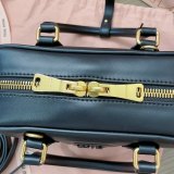 5A Arcadie Leather Bag Handbag Khaki