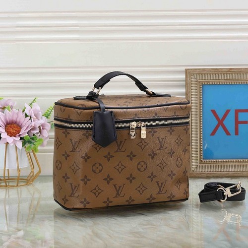 5A Nice Vanity Shoulder Bag Handbag Brown