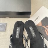 5A Women's flip-flops beach slides
