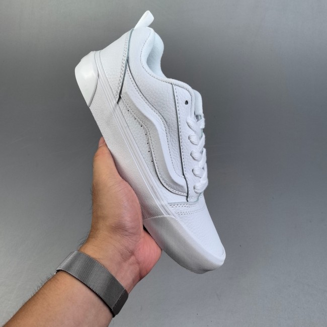 5A Knu Skool Sneakers White