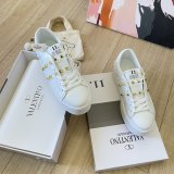 5A ROCKSTUD UNTITLED Women's calf leather thick soled
