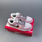 5A Dunk Low SE 85 Sneakers Pink