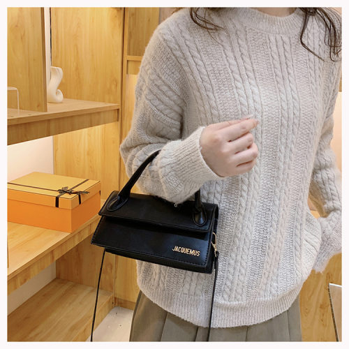 5A Le Chiquito Long Handbag Black