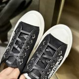 Classic plimsolls for casual wear Low-top canvas sneakers