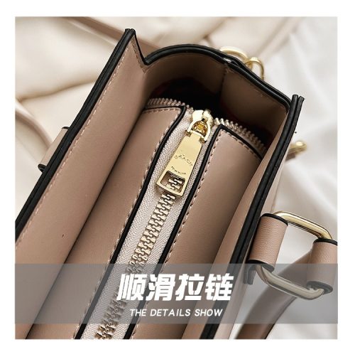 5A Andrea Carryall Bag Green