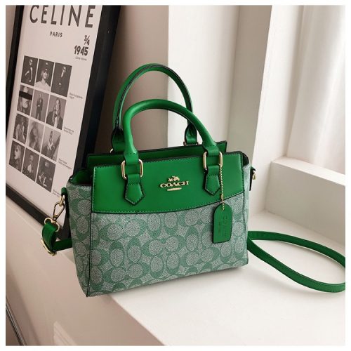 5A Andrea Carryall Bag Green