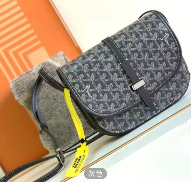 5A Belvedere Shoulder Bag Black