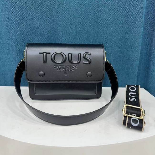 5A La Rue Audree Crossbody Bag