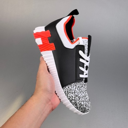 5A Paris Bouncing Sneakers