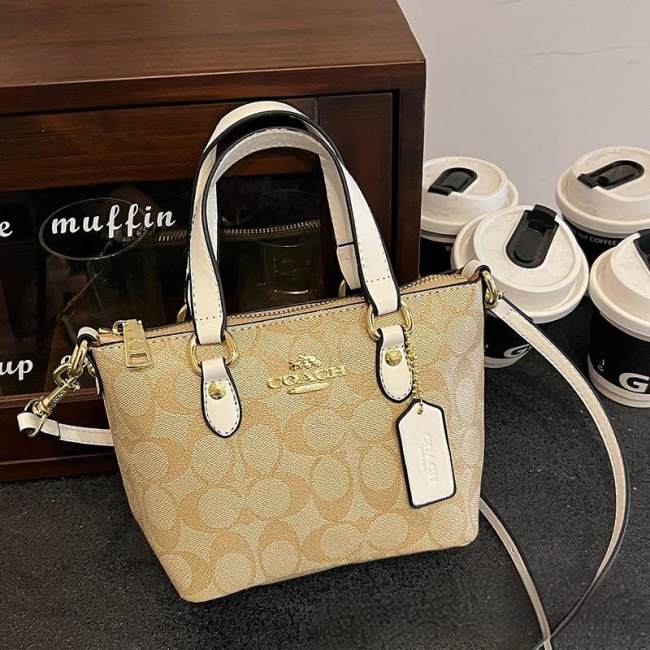 5A Women's Willow Tote Bag