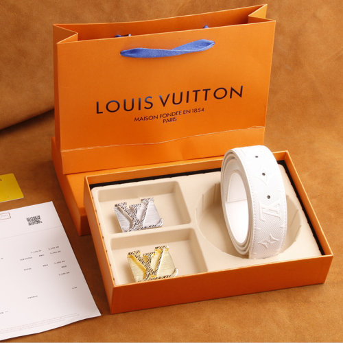 5A Double Buckle Embossed Belt Gift Box