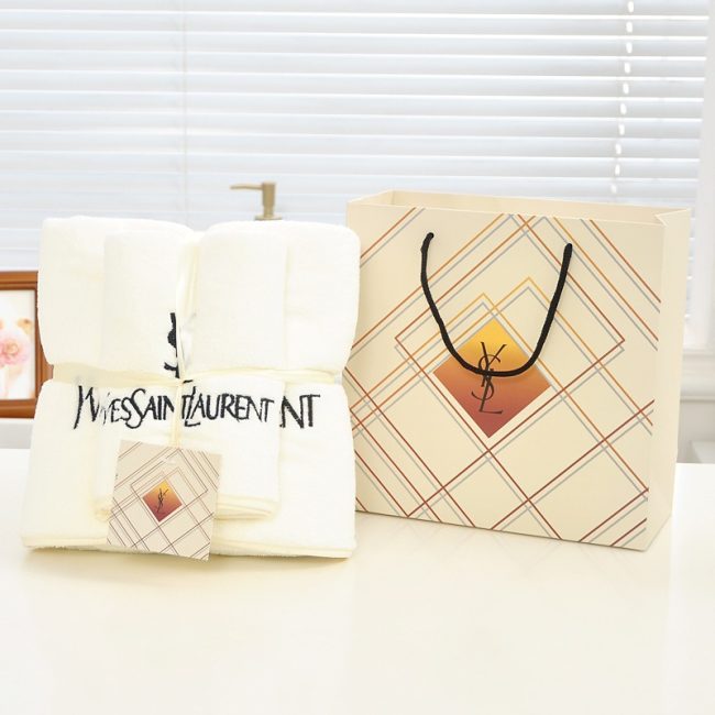 5A Towel And Bath Towel Set