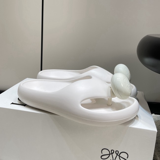 5A Foam Pebble sandal