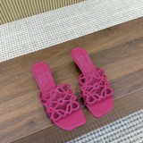 5A Petal Anagram Slide Slippers