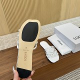 5A Petal Anagram Slide Slippers