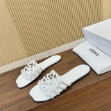 5A Petal Anagram Slide Slippers