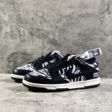 Original SB Dunk Low Zebra DM3510-001