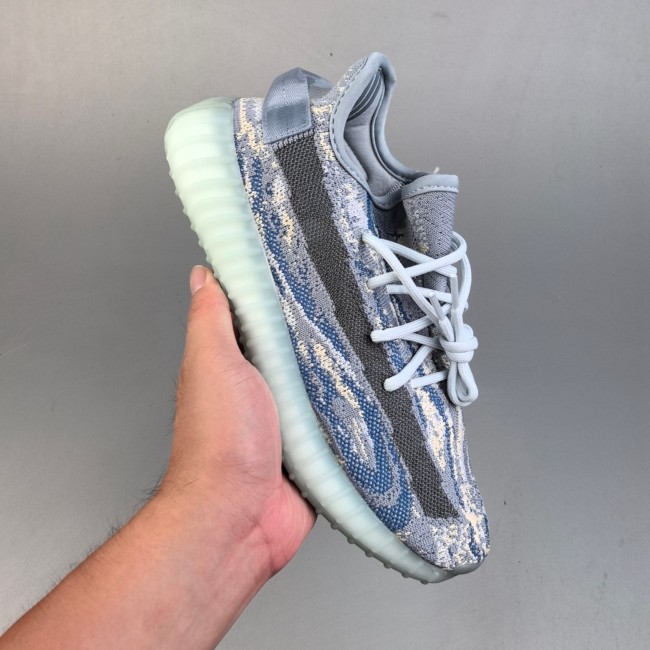5A Yeezy 350 Sneaker