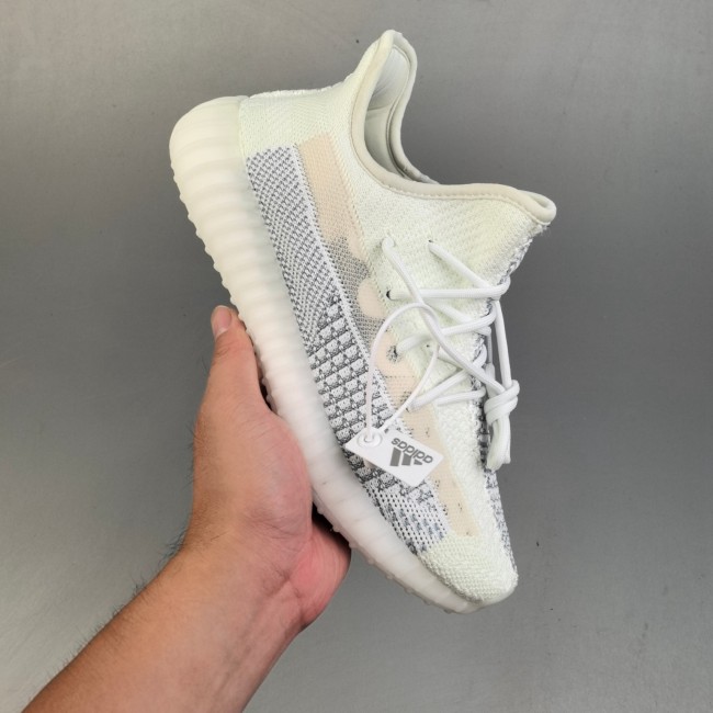 5A Yeezy 350 Sneaker