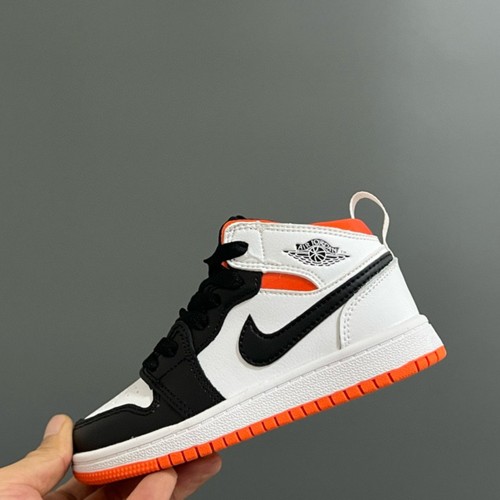 5A Kids Jordan 1 Mid Children's Shoes