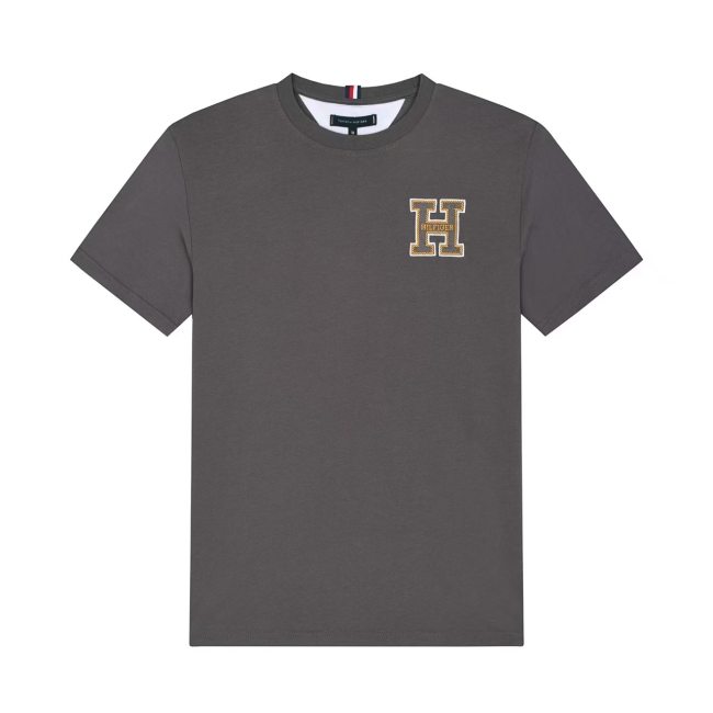 5A Simple Short-Sleeved T-shirts