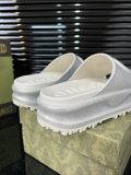 5A Women's Interlocking G Thick Sole Non-Slip Slide Silver White