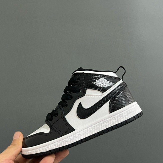 5A Kids Jordan 1 Mid Children's Shoes