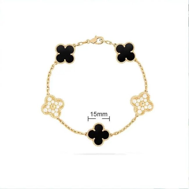 5A Vintage Alhambra Bracelet
