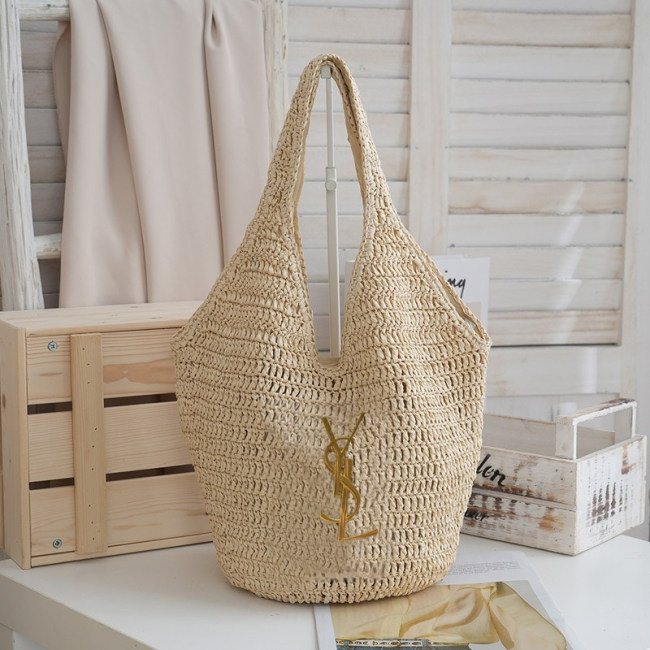 5A Rattan Handbag